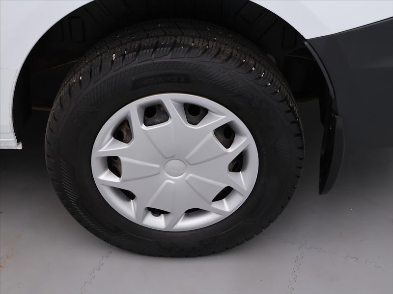 Ford Transit Custom 2,0 TDCi 96kW 6-Míst CZ DPH - fotka 21 z 28