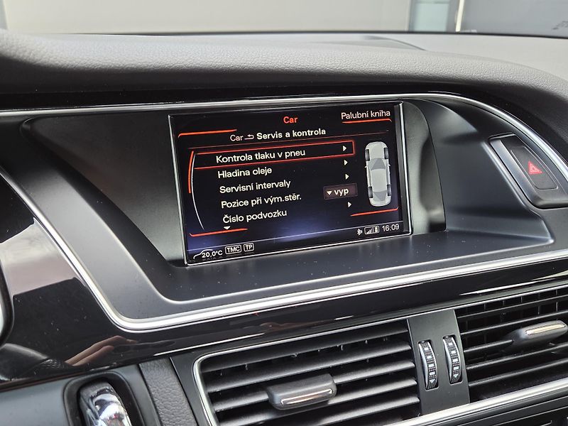 Audi A5 2,0 TDi Sportback - fotka 25 z 40