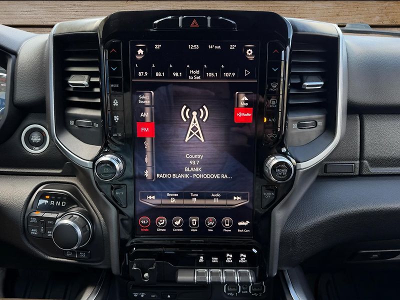 Dodge RAM (2019) +BLACK WIDOW ORIGINAL +  - fotka 22 z 24