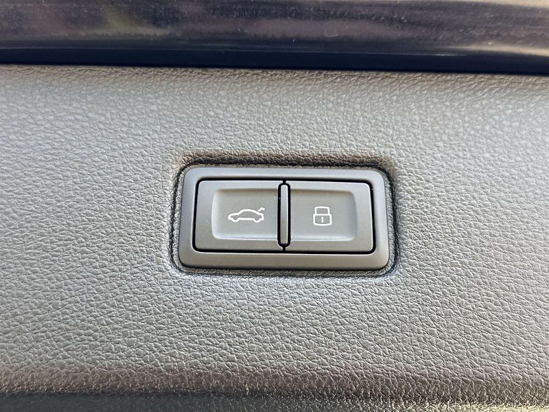 Audi Q7 (2023) 3.0 TDI S-line - fotka 30 z 36