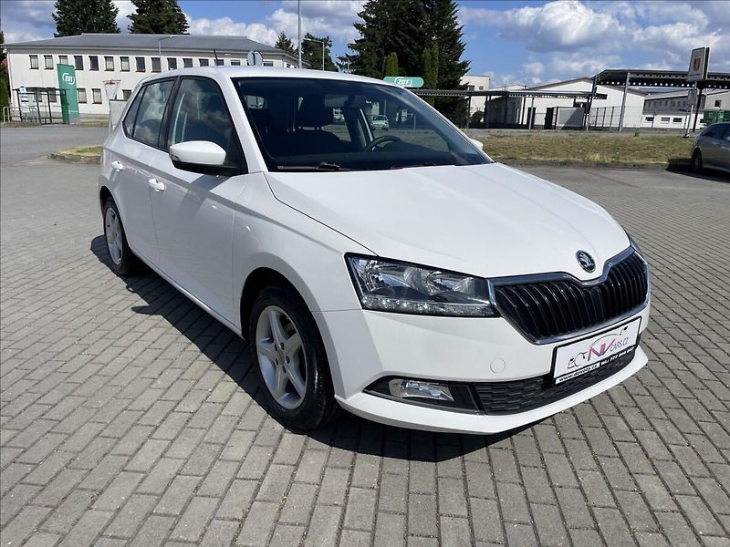 Škoda Fabia 1,0 MPi 44kw Klima ESP Tažné, - fotka 6 z 29