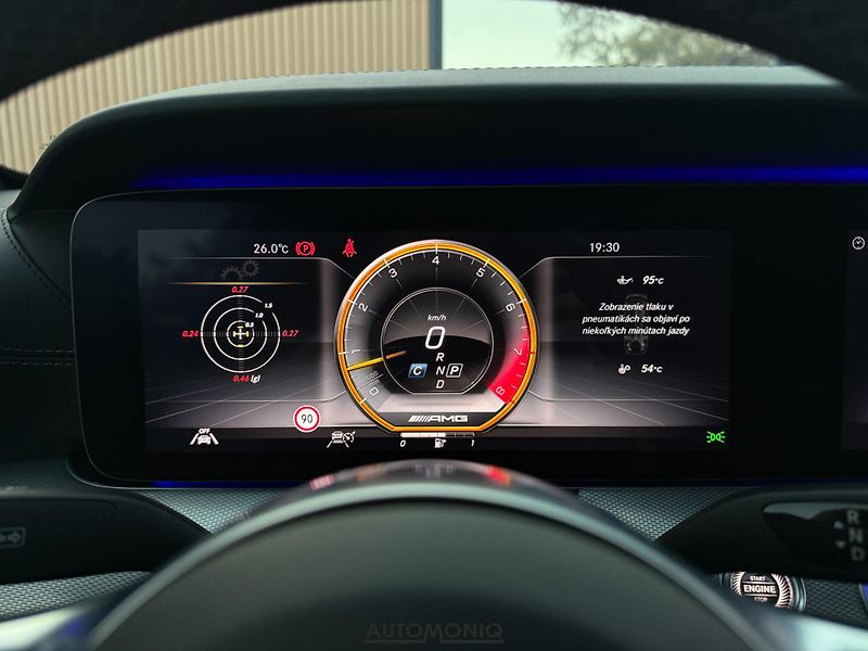 Mercedes-Benz Třídy E (2019) AMG E63s Full vybava, 750PS    - fotka 28 z 38