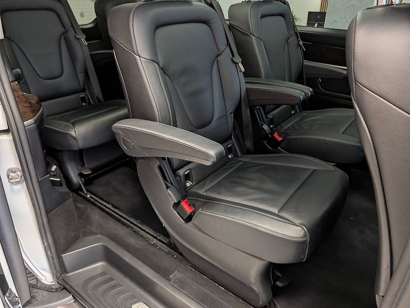 Mercedes-Benz Třídy V V250 4M EXCLUSIVE - fotka 32 z 36