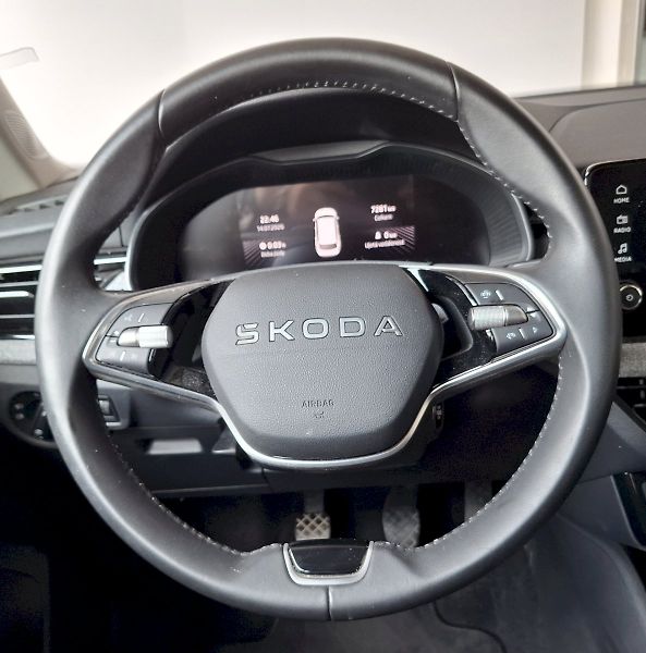 Škoda Kamiq (2025) SELECTION TSI 85/1.0 M6F - fotka 5 z 29