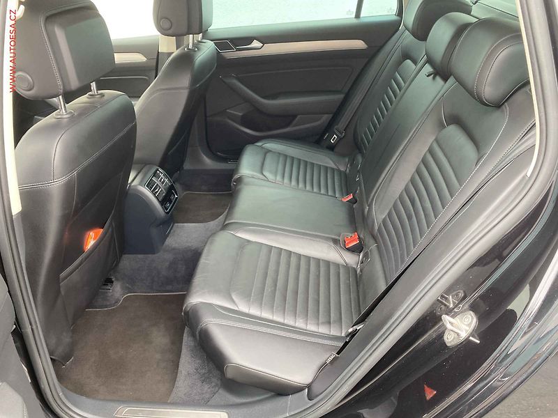 Volkswagen Passat (2014) 2.0 TDI 4Motion, ČR - fotka 10 z 19
