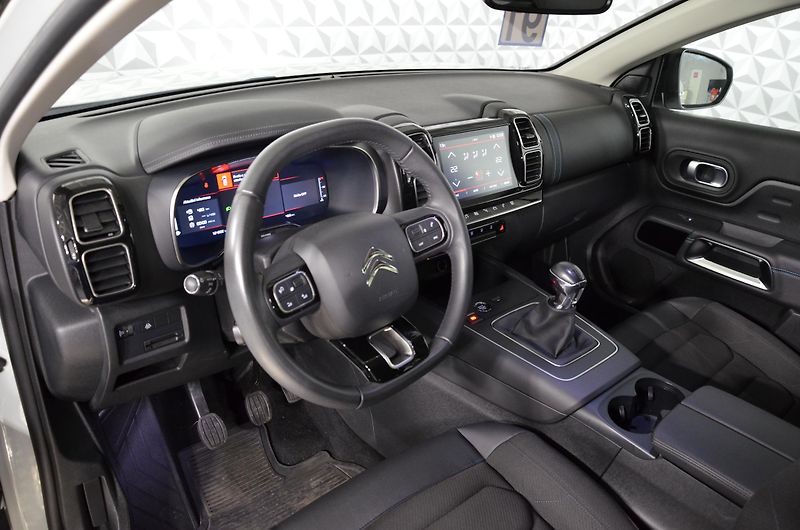 Citroën C5 Aircross (2023) - fotka 9 z 16