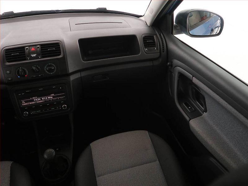Škoda Fabia (2013) 1.2 TSI - fotka 8 z 15