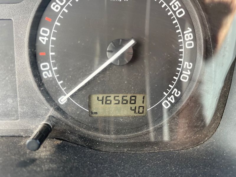 Škoda Octavia (2003) 1.9 TDI Tažné,nová STK - fotka 13 z 14