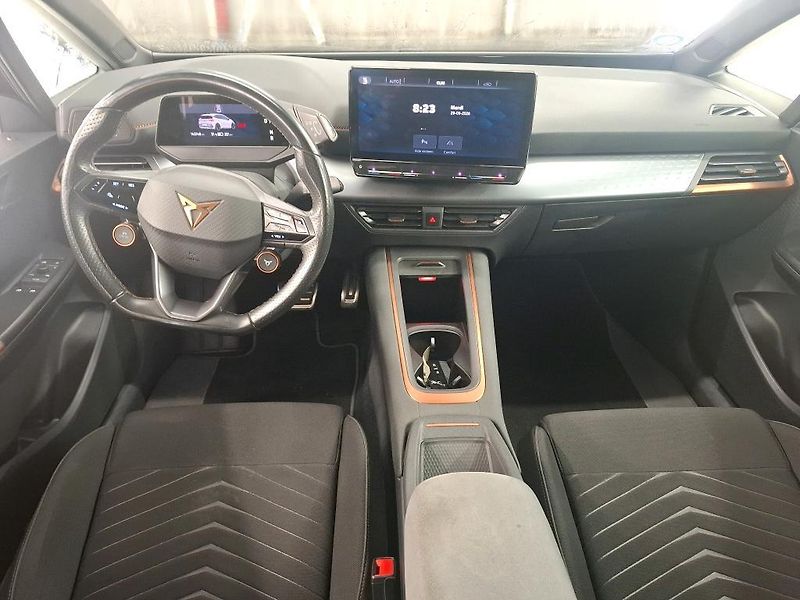 Cupra Born XL-BAT SOH-98,12% PŘIPRAVUJEME - fotka 8 z 10