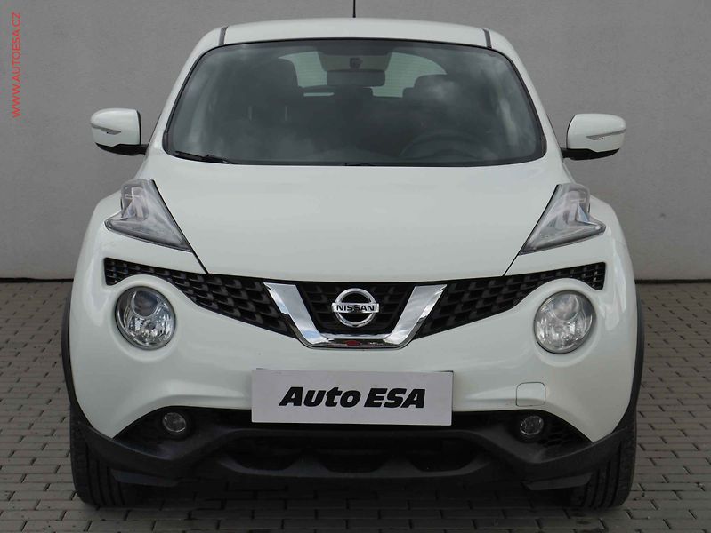 Nissan Juke (2015) 1.6i, ČR, Klima - fotka 2 z 16