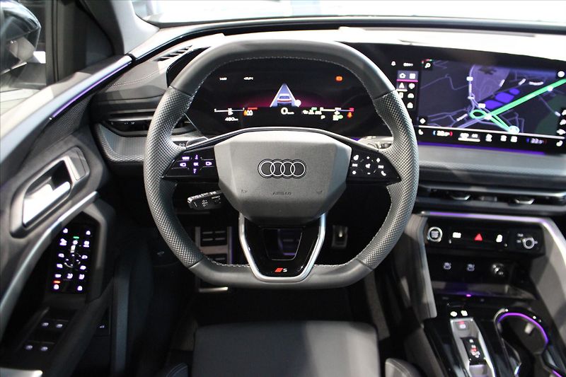 Audi Q5 TFSI quattro 150 kW S Line Tec - fotka 19 z 40