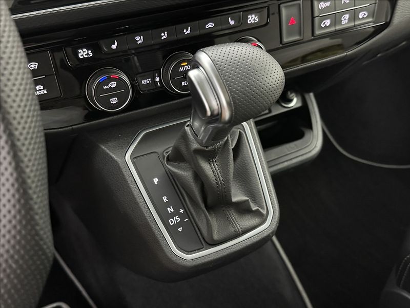 Volkswagen Multivan 2,0 166kW DSG 4X4 TZ ABT NZTOP - fotka 24 z 41