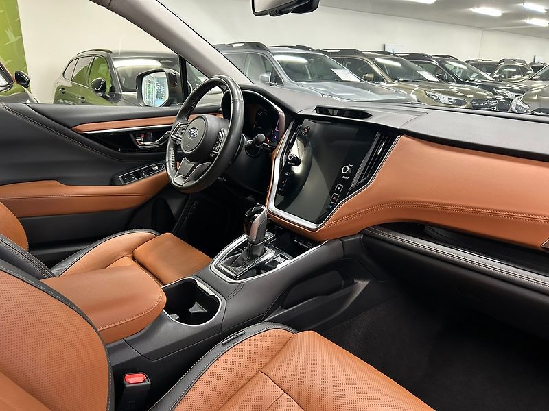 Subaru Outback (2023) 2.5 TOURING 2023 | Záruka - fotka 35 z 56