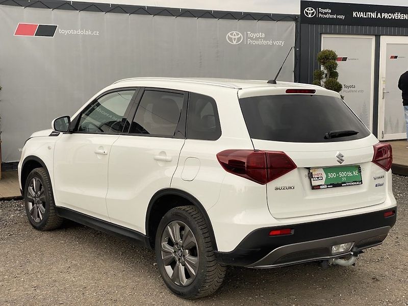 Suzuki Vitara 1.4iJET, ČR-1m, 4x4, Premium - fotka 4 z 33
