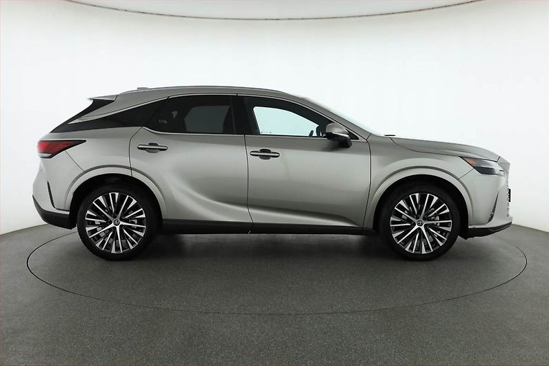 Lexus RX 400h (2024) 350h - fotka 6 z 20