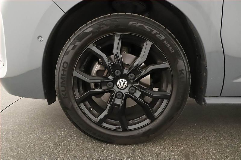 Volkswagen Multivan (2024) 2.0 TDI - fotka 20 z 20