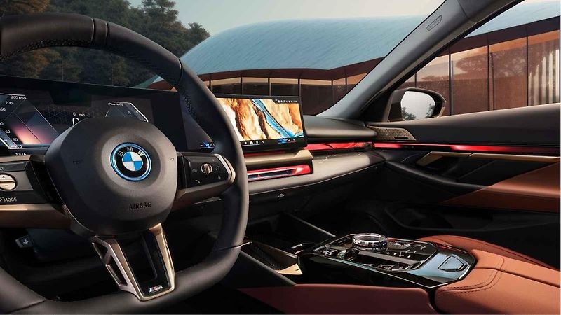 BMW řady 5 v prodloužené verzi pro Čínu