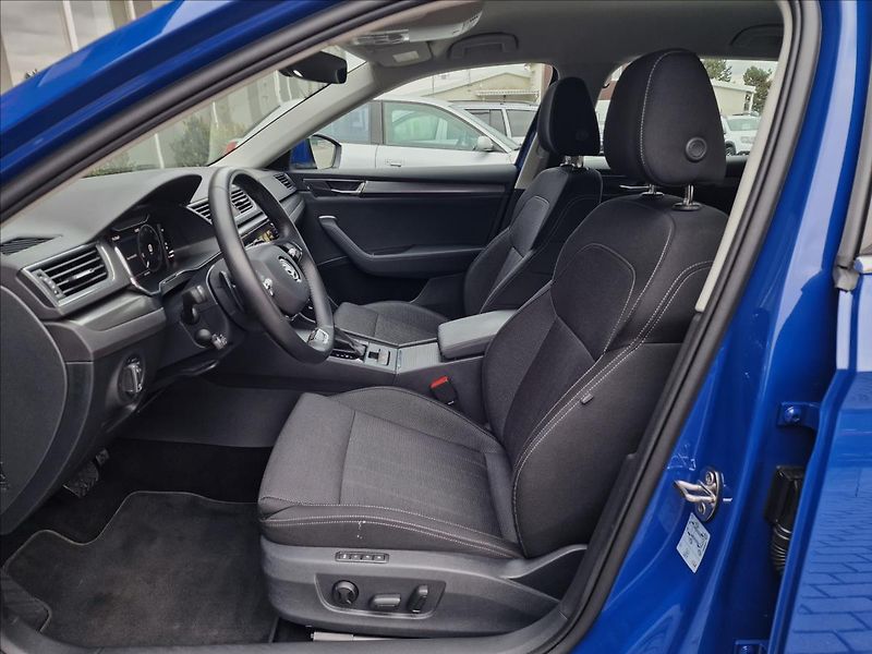 Škoda Superb 1.5 TSI 110kW DSG Style,1.Maj - fotka 19 z 50