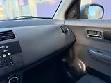 Suzuki Swift 1,3 16V 4x4 / sada pneu / - náhled 21