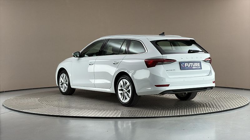 Škoda Octavia 2.0 TDI Style Combi - fotka 2 z 25