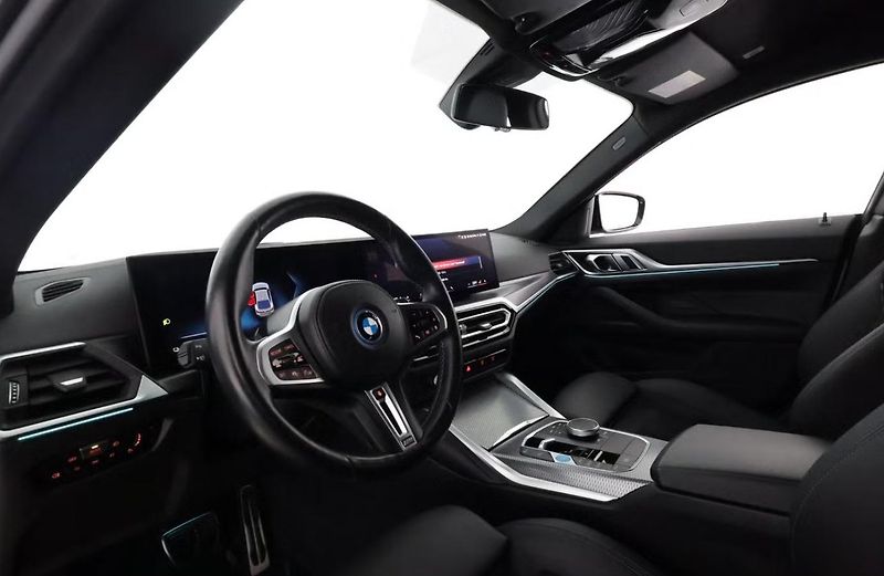 BMW i4 M50 xDrive GC Kamera Ambient  - fotka 11 z 27