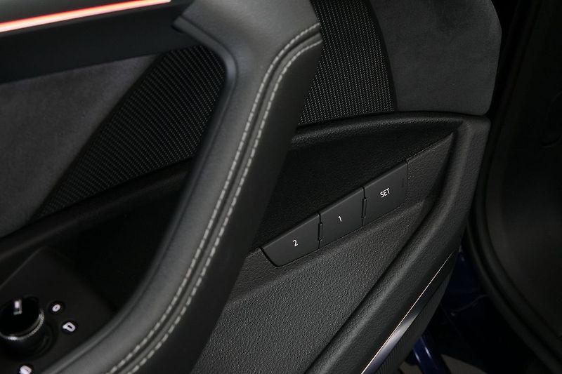Audi e-tron 55 300kW Matrix Pano NV Tažné - fotka 22 z 47