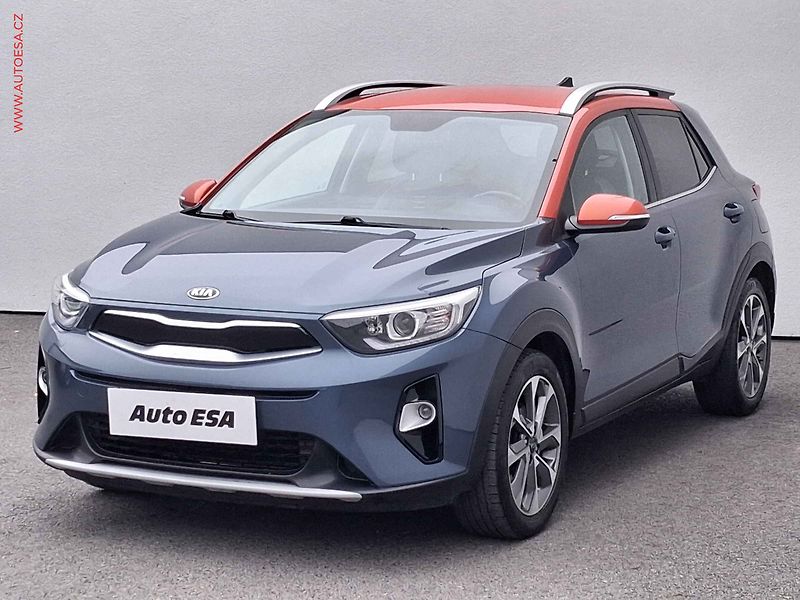 Kia Stonic (2019) 1.4i, ČR, Navi, kamera - fotka 3 z 18