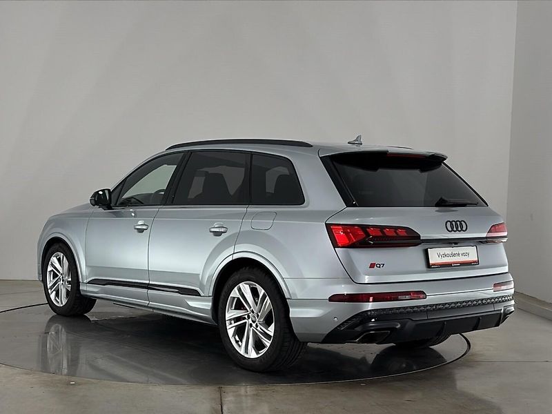 Audi Q7 60 S-Line quattro - fotka 15 z 31