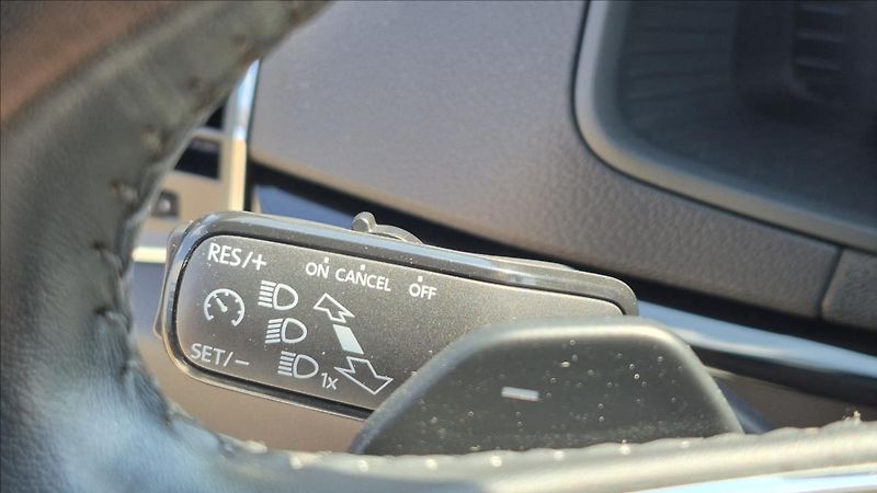 Škoda Karoq 2,0 TDi 110 Kw 4x4 Style DSG - fotka 23 z 25