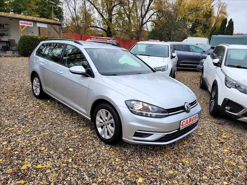 Volkswagen Golf 1,0 TSI,navi,digiklima,acc,alu - fotka 2 z 49