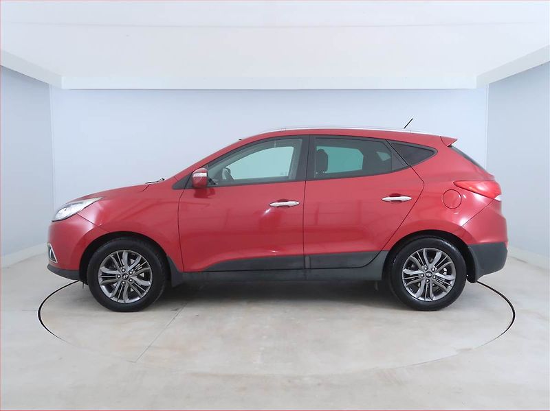 Hyundai ix35 (2010) 2.0 CRDi, 4X4, Automat - fotka 3 z 16
