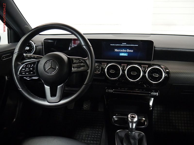 Mercedes-Benz Třídy A (2020) 1.3i, ČR, AC, LED, výhřev - fotka 13 z 25