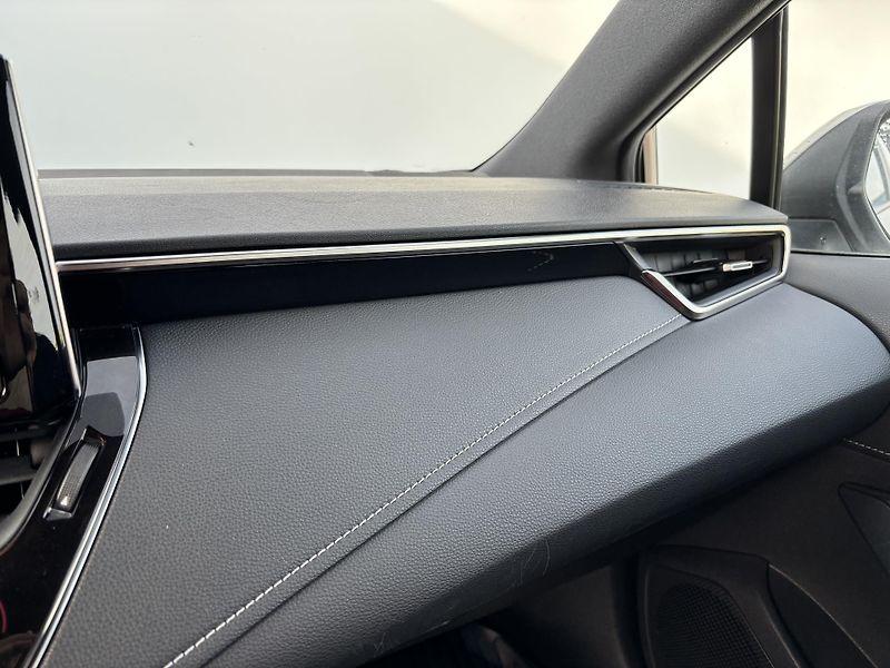 Toyota Corolla (2019) 1.2Turbo 85kW Alu kola! - fotka 29 z 29