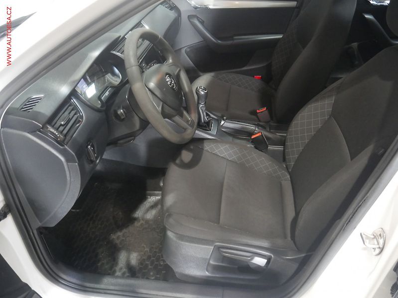 Škoda Octavia (2017) 1.6 TDi, ČR, Active - fotka 9 z 13