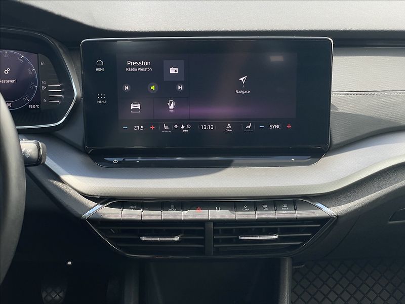 Škoda Octavia 1,0 TSI Ambition Plus KESSY - fotka 12 z 24