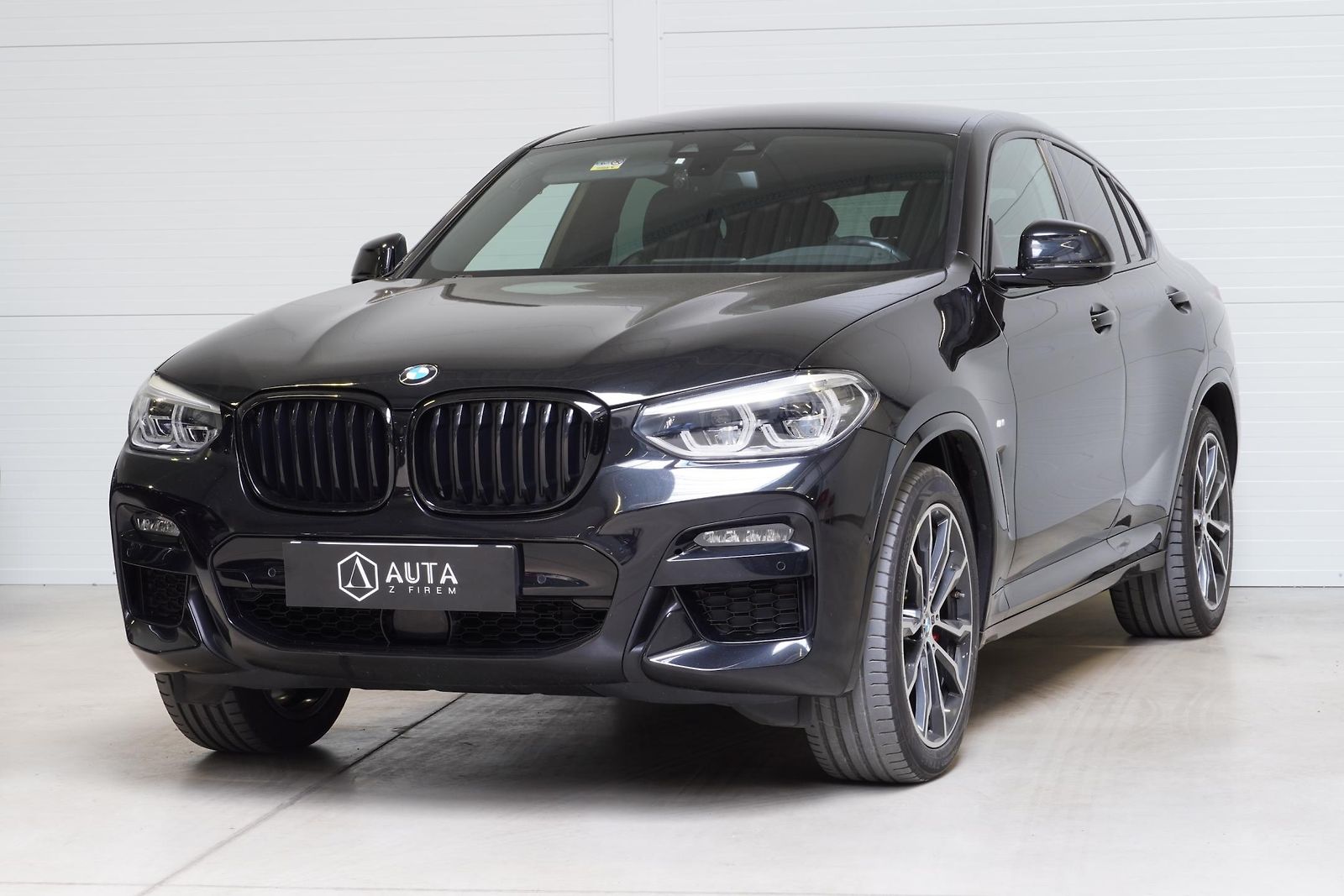 BMW X4 30d,XD,M-Paket,1.MAJ,ČR,TAŽNÉ