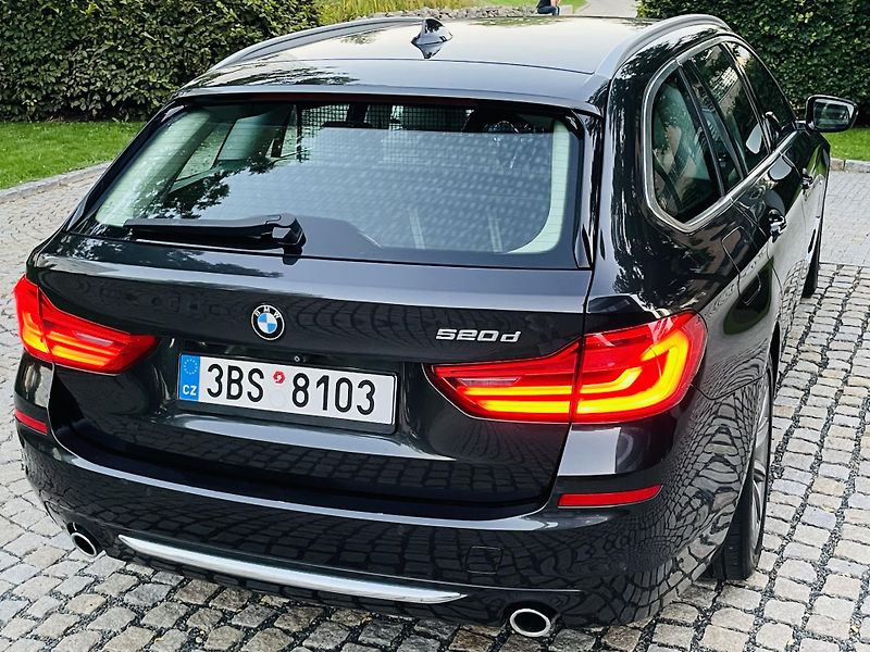 BMW Řada 5 520D AUT KAMERA SERVISKA - fotka 13 z 48