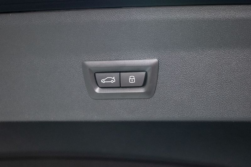 BMW X4 xD 30d ///M*LASER*ZÁRUKA 11/27 - fotka 52 z 54