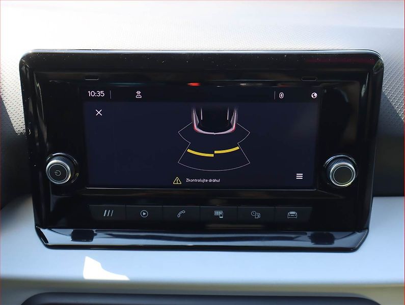 Seat Arona (2022) Xperience 1.0 TSI, Automat - fotka 16 z 20