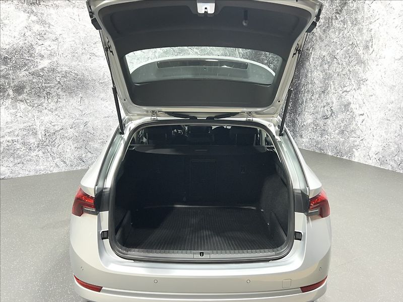 Škoda Octavia 2,0 TDI Ambition 1.majitel CZ - fotka 5 z 40