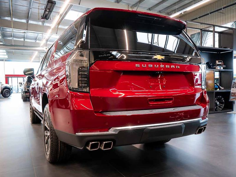 Chevrolet Suburban (2026) 6.2 V8 High Country 2026 - fotka 3 z 49