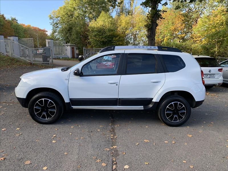 Dacia Duster 1,6 i ČR,SERVISKA - fotka 5 z 18