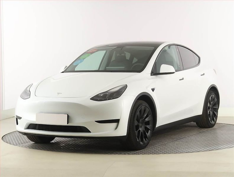 Tesla Model Y (2023) RWD LFP 60kWh, SoH 97% - fotka 2 z 33