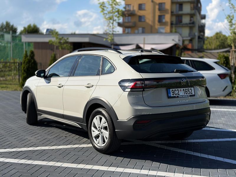 Volkswagen Taigo (2022) 1.0 tsi 70 kw / manuál  - fotka 4 z 21