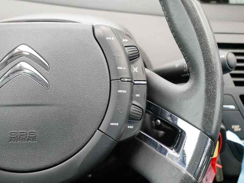 Citroën C4 Picasso - fotka 16 z 25