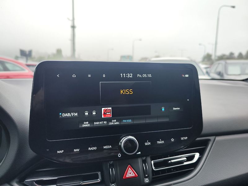 Hyundai i30 1.5 T-GDI/103kW N-Line DCT - fotka 19 z 35