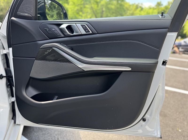 BMW X7 40d xDrive Msport PRO | max  - fotka 20 z 38