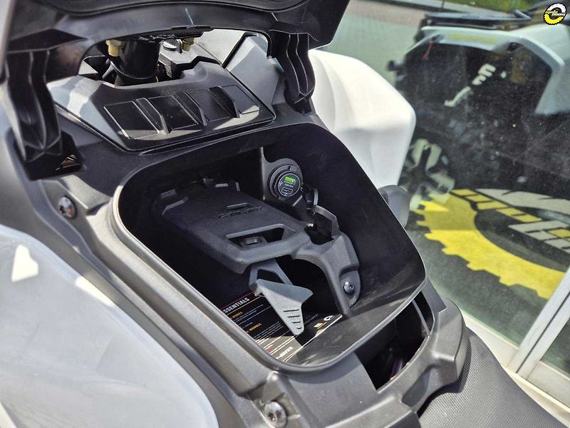 Can-Am Outlander 650 XT (2026) Outlander Electric T3b MY26 - fotka 18 z 22