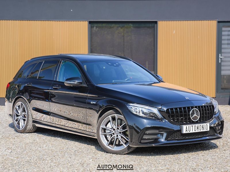 Mercedes-Benz Třídy C (2018) C 43 T AMG 4matic Pano, Multib - fotka 17 z 25