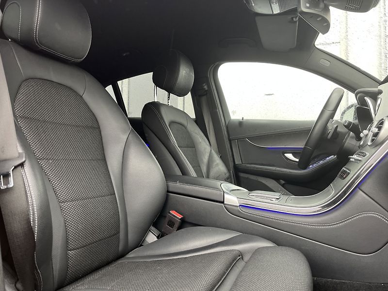 Mercedes-Benz GLC Coupé 220 d 4MATIC kupé - fotka 16 z 21